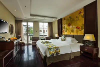 발코니가 있는 주니어 스위트 — Golden Silk Boutique Hotel - Hanoi Old Quarter